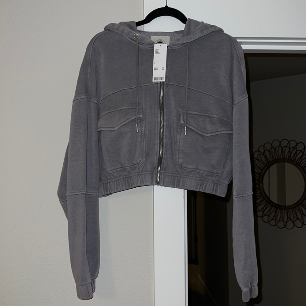 NWT - Urban Outfitters gray cropped hoodie, women’s large